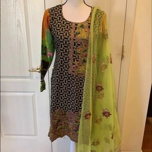 Pakistani Indian Suit